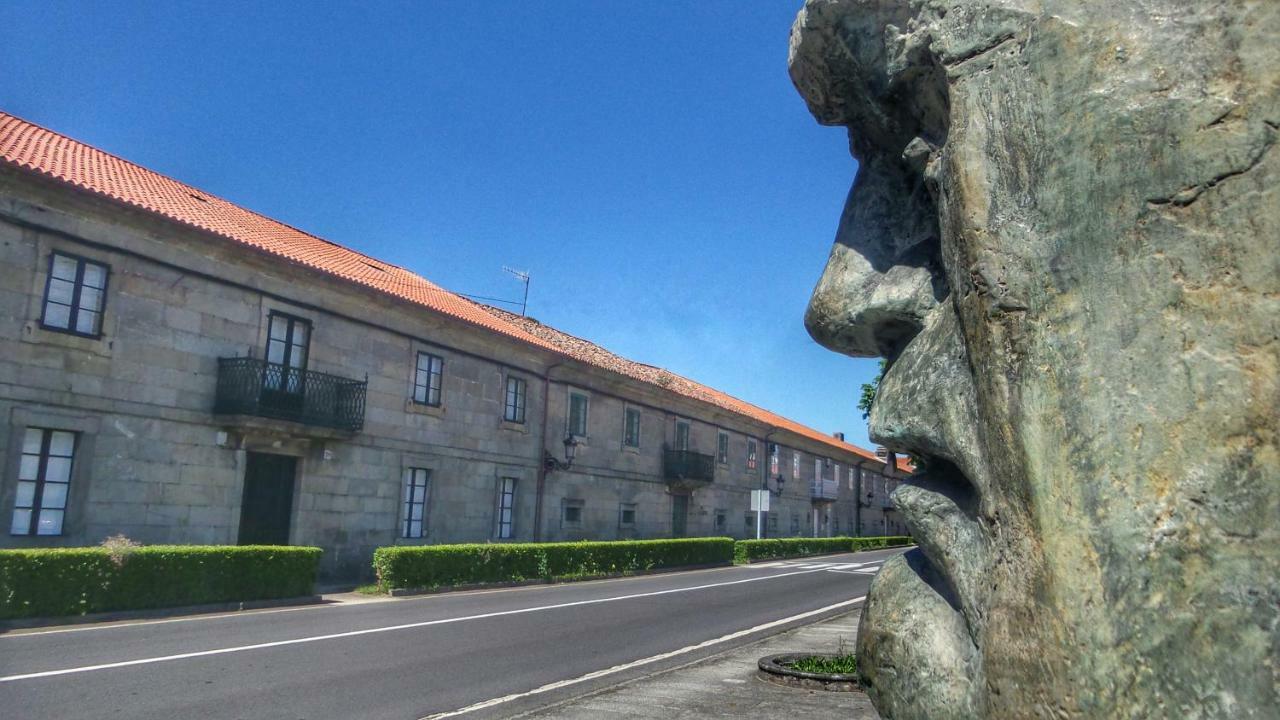 Cruces De Iria Vandrarhem Padrón Exteriör bild